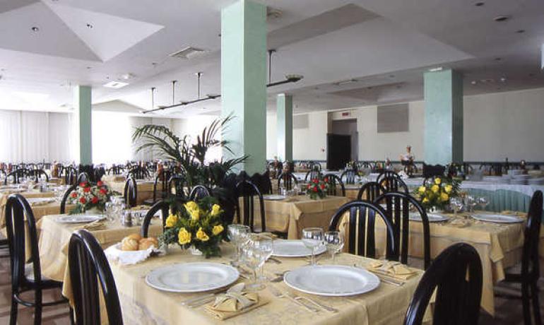 hotelgraziella fr offre-juin-a-l-hotel-a-rimini-torre-pedrera-a-la-mer 008